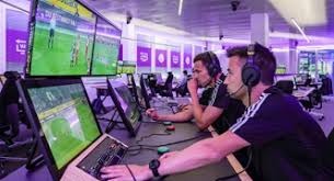 米哈游突然曝光新作，玩家沸腾：崩坏宇宙要成了？